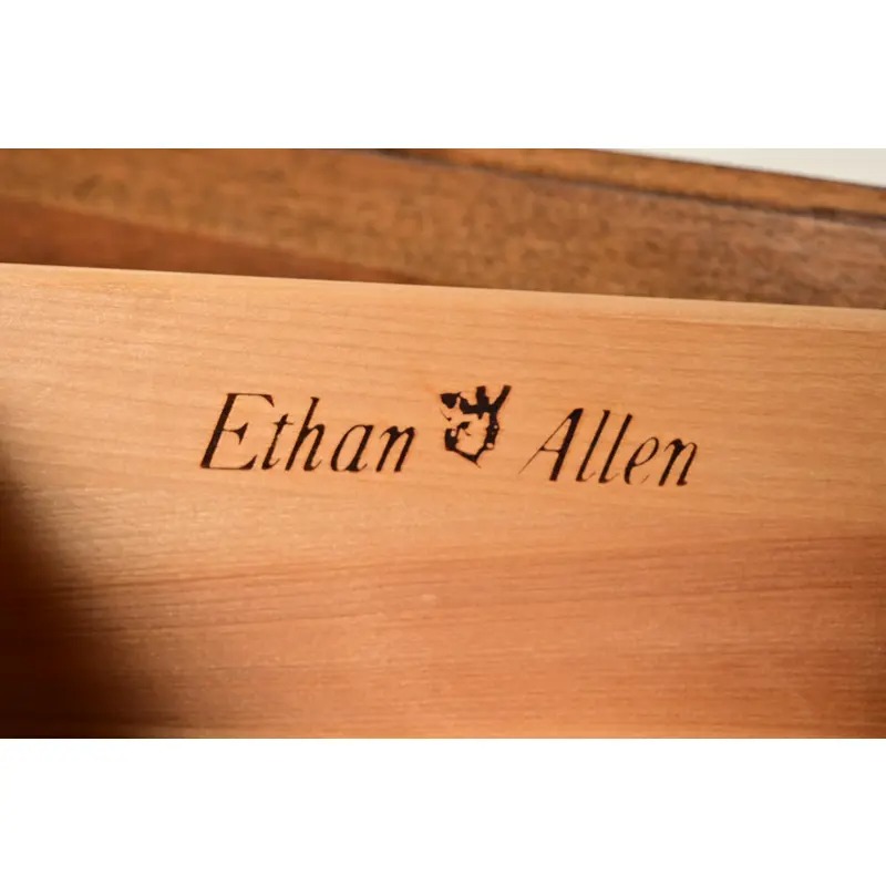 Ethan Allen Georgian Solid Maple Lighted Breakfront Bookcase Cabinet - Image 9