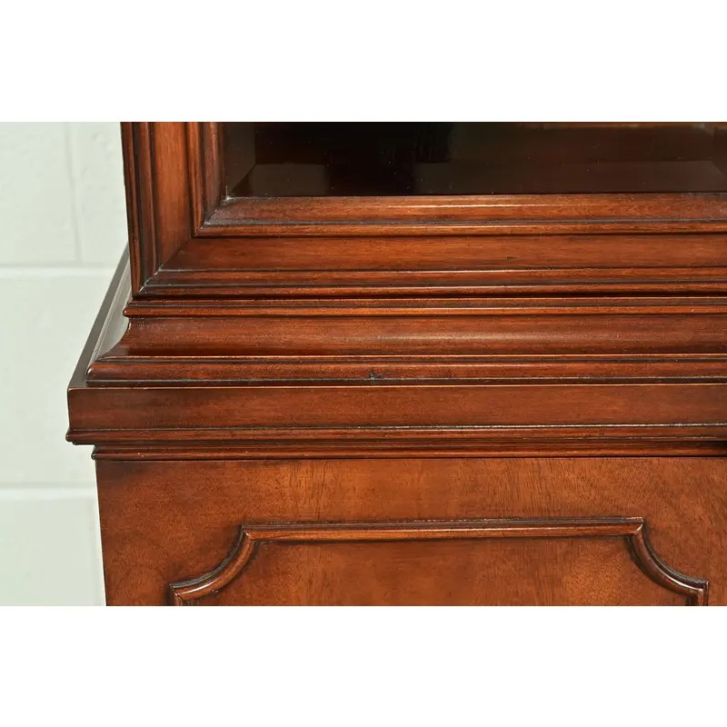 White Furniture Georgian Flame Mahogany Breakfront Bookcase Cabinet, Circa 1960s - Image 11