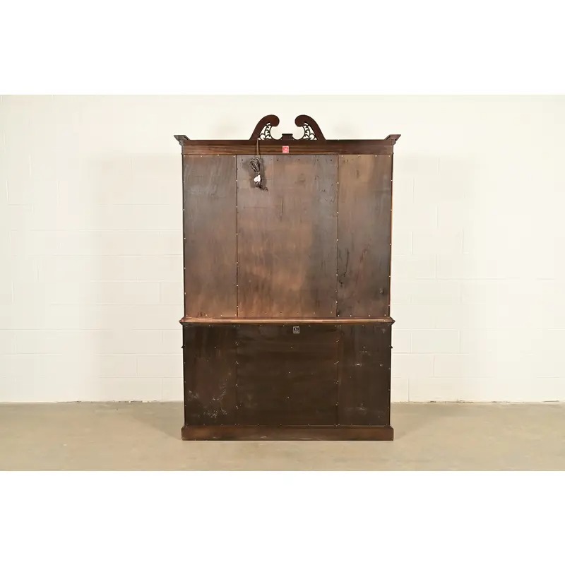 Councill Craftsmen Georgian Banded Flame Mahogany Lighted Breakfront Bookcase Cabinet - Image 16