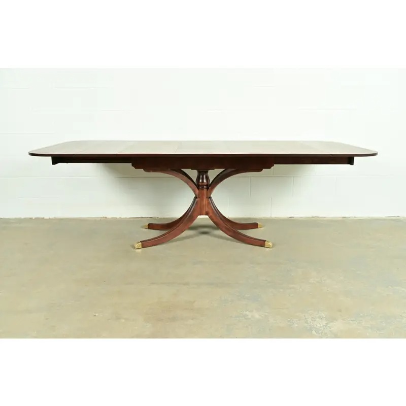 Baker Furniture Style Georgian Mahogany Pedestal Extension Dining Table, Newly Refinished - Image 2