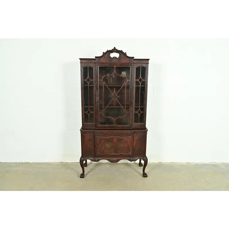 Romweber Chippendale Flame Mahogany Breakfront Bookcase Cabinet, Circa 1920s - Image 2