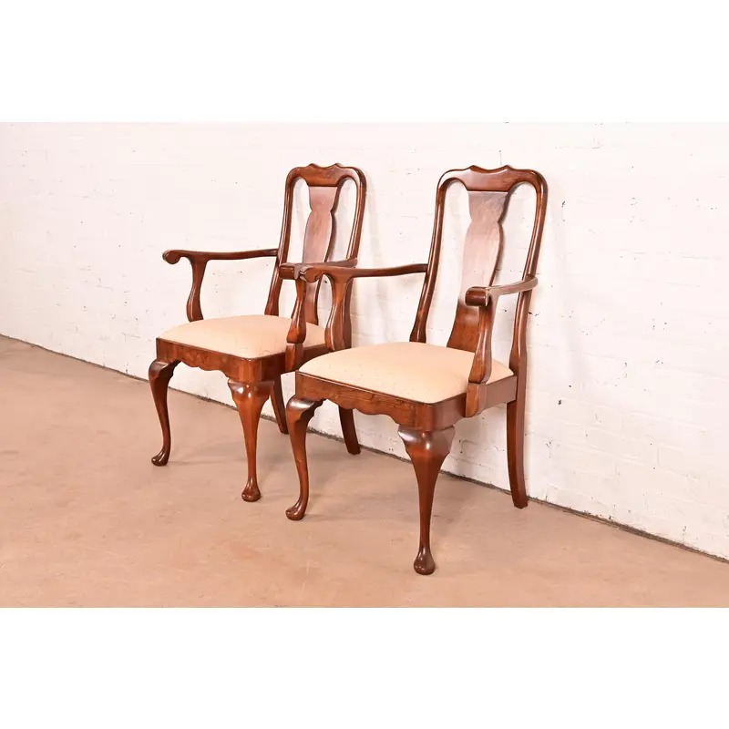 Stickley Queen Anne Carved Solid Cherry Wood Armchairs, Pair - Image 3