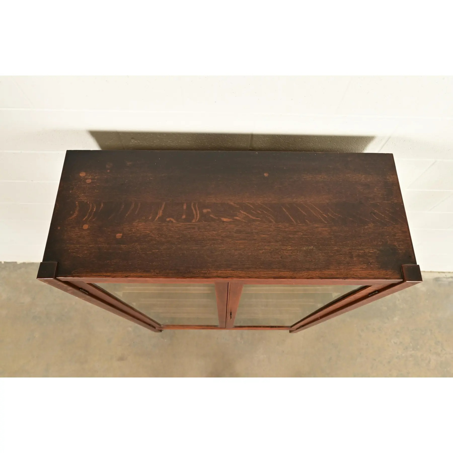 Stickley Brothers Style Antique Mission Oak Arts & Crafts Bookcase Cabinet, Circa 1910 - Image 7