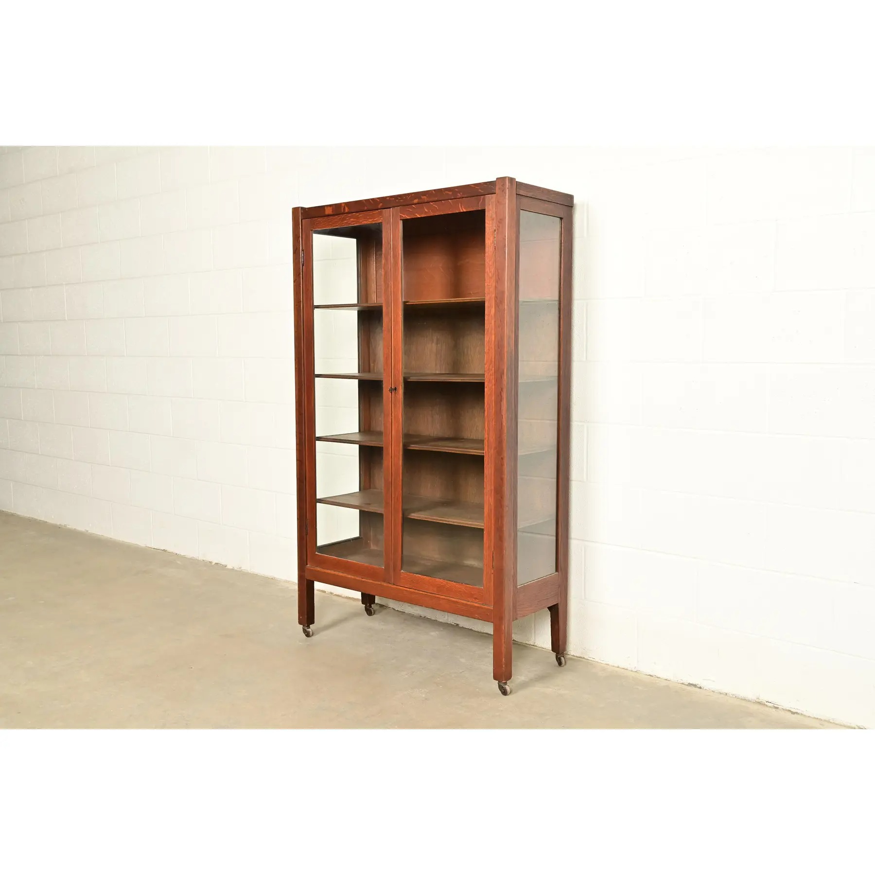 Stickley Brothers Style Antique Mission Oak Arts & Crafts Bookcase Cabinet, Circa 1910