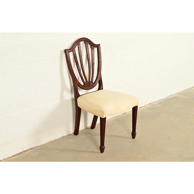 Baker Furniture Historic Charleston Federal Mahogany Shield Back Side Chair or Dining Chair - Image 4