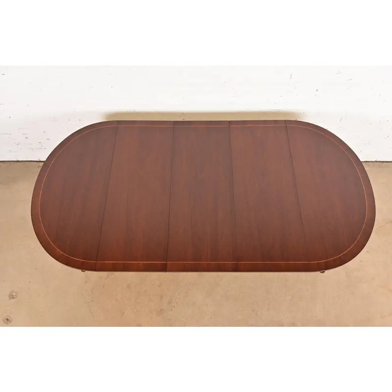 Kindel Furniture Federal Banded Mahogany Extension Dining Table, Newly Refinished - Image 4