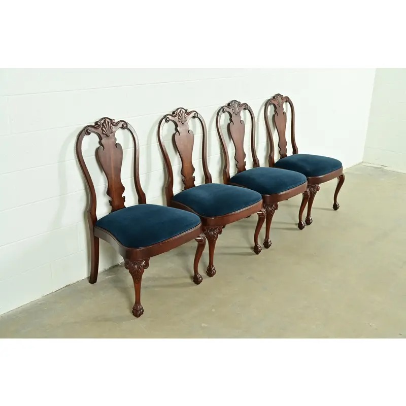 Smith & Watson Georgian Carved Mahogany Dining Chairs, Set of Four - Image 4