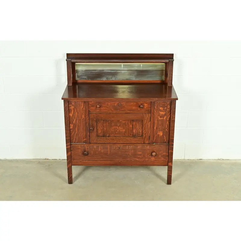 Stickley Brothers Style Antique Mission Oak Arts & Crafts Sideboard or Bar Cabinet, Circa 1910 - Image 4