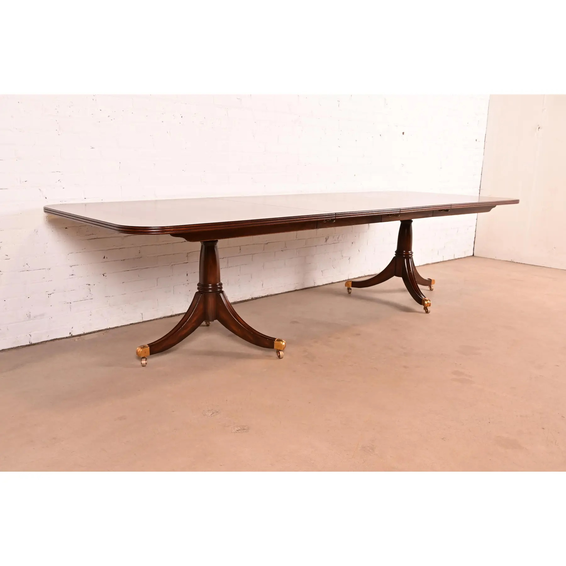 Maitland Smith Georgian Flame Mahogany Double Pedestal Extension Dining Table, Newly Refinished - Image 4