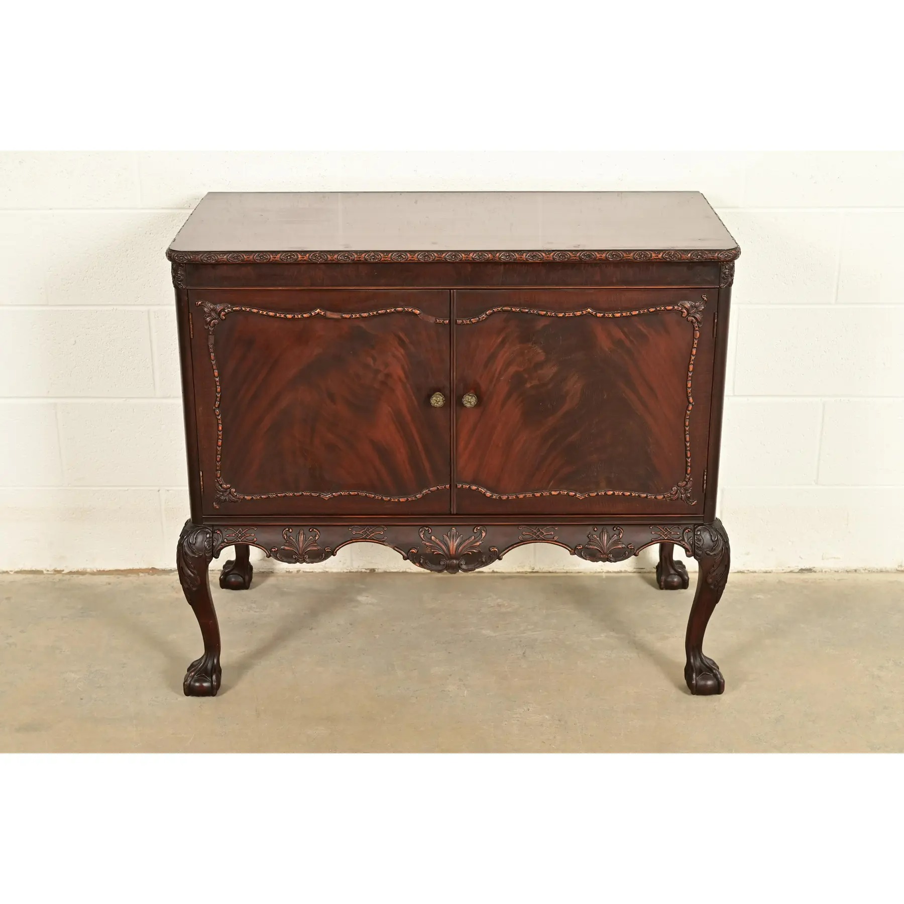Romweber Antique Chippendale Carved Flame Mahogany Buffet Server or Bar Cabinet, Circa 1920s - Image 2