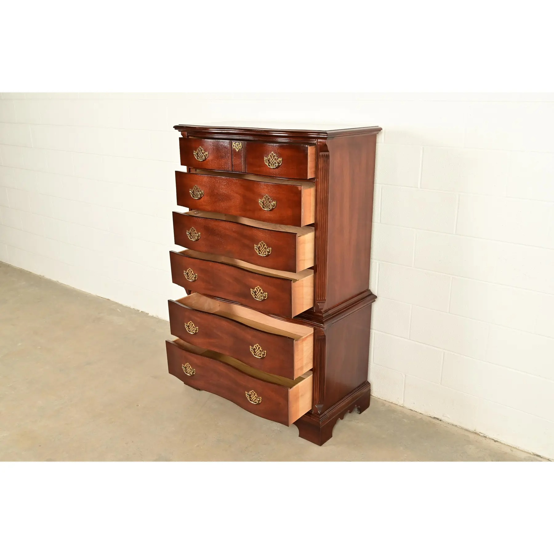Chippendale Carved Mahogany Serpentine Front Six-Drawer Highboy Dresser - Image 6