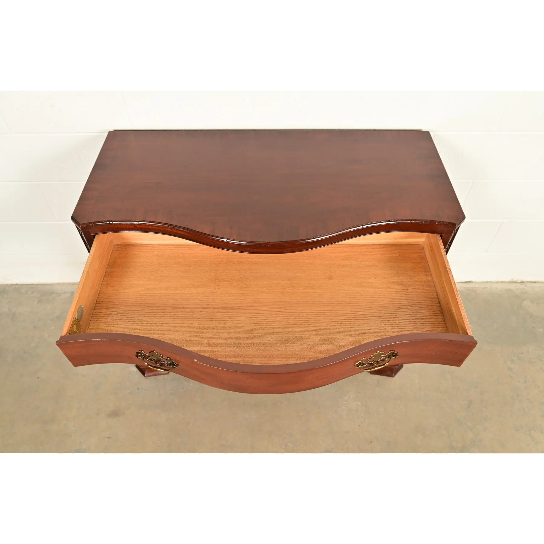 Baker Furniture Historic Charleston Chippendale Carved Mahogany Serpentine Front Dresser Chest - Image 7