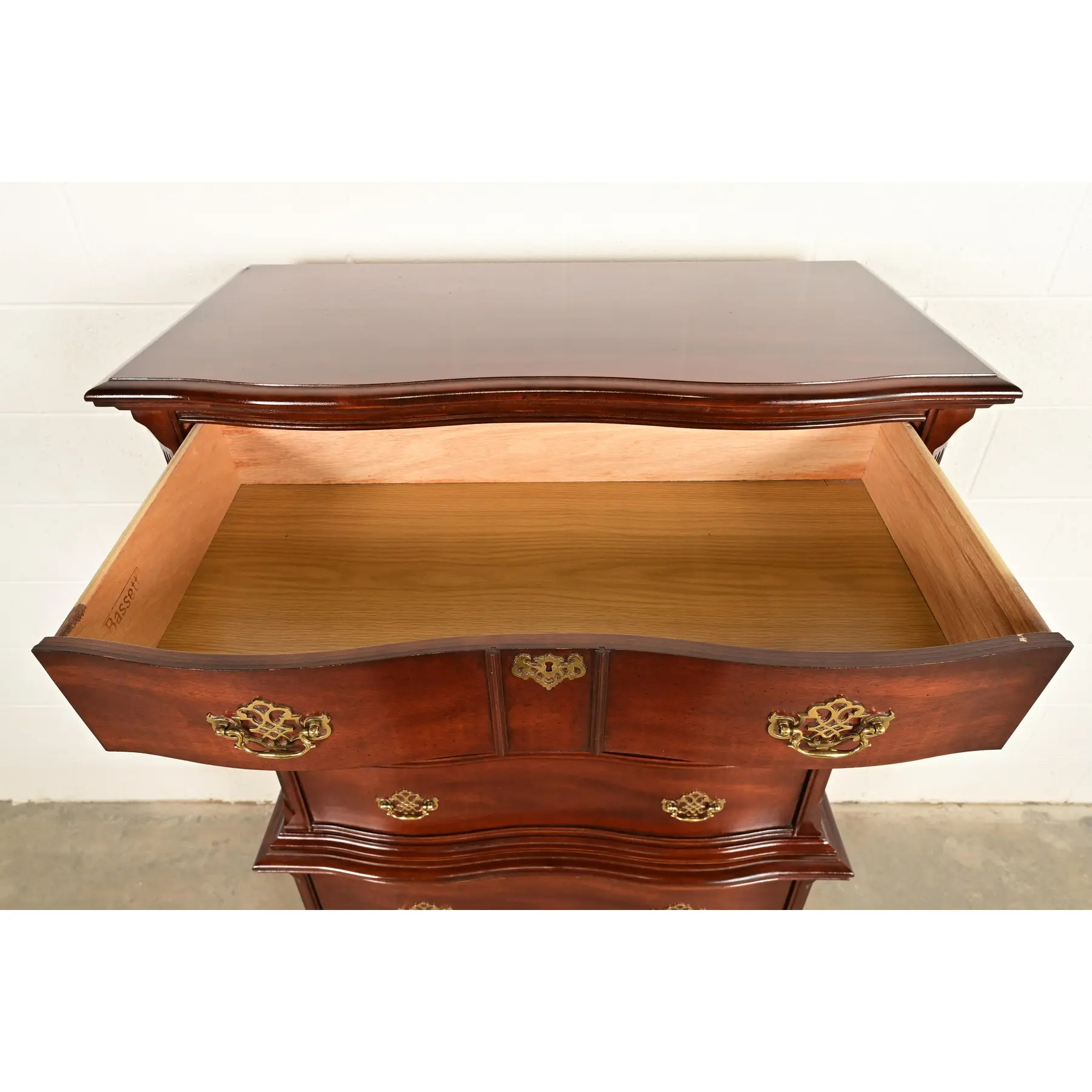 Chippendale Carved Mahogany Serpentine Front Six-Drawer Highboy Dresser - Image 7
