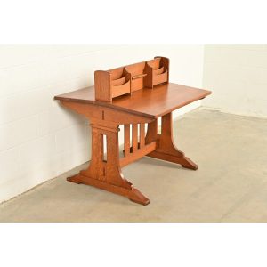 Limbert Antique Mission Oak Arts & Crafts Double Desk or Partner's Desk, Circa 1910