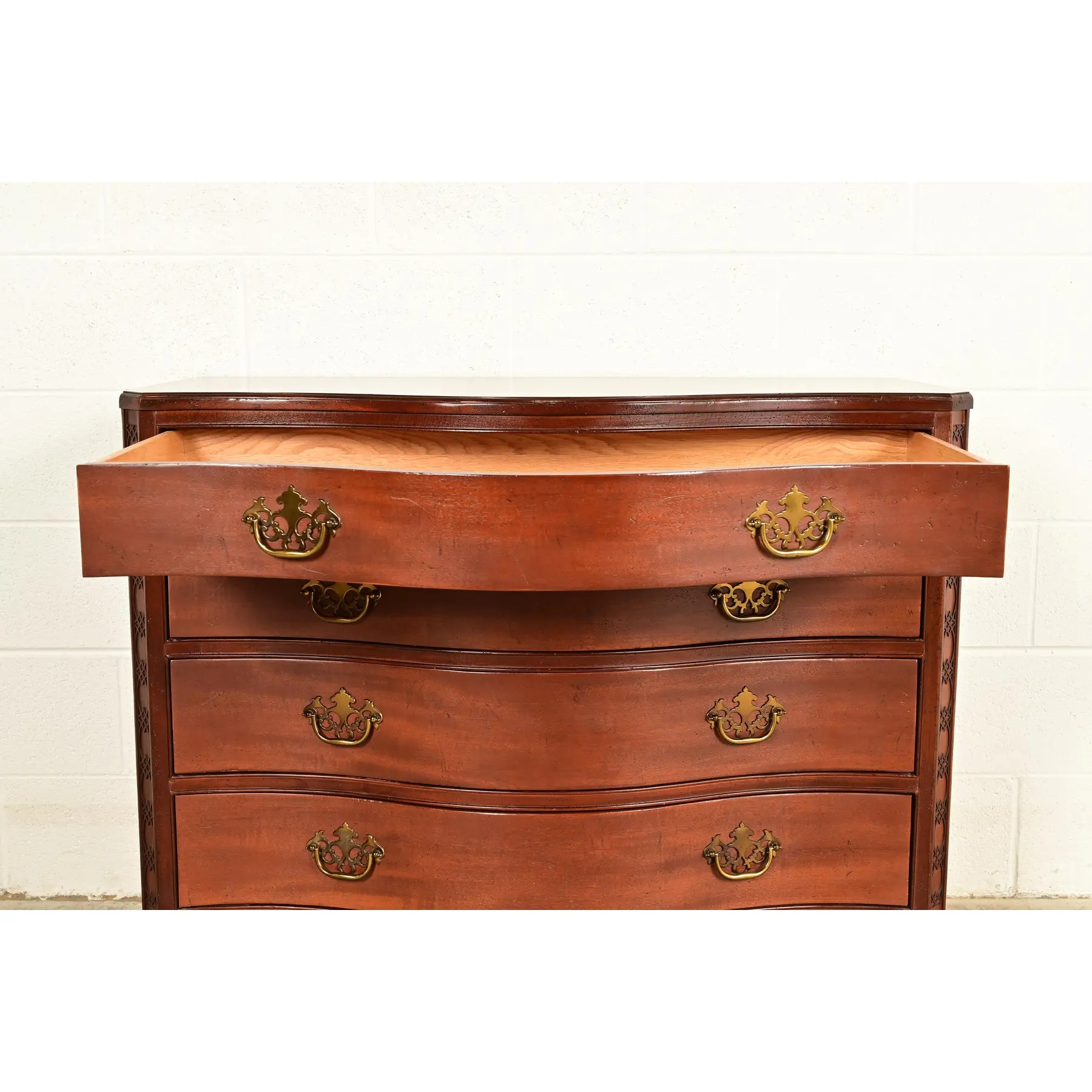 Baker Furniture Historic Charleston Chippendale Carved Mahogany Serpentine Front Dresser Chest - Image 8
