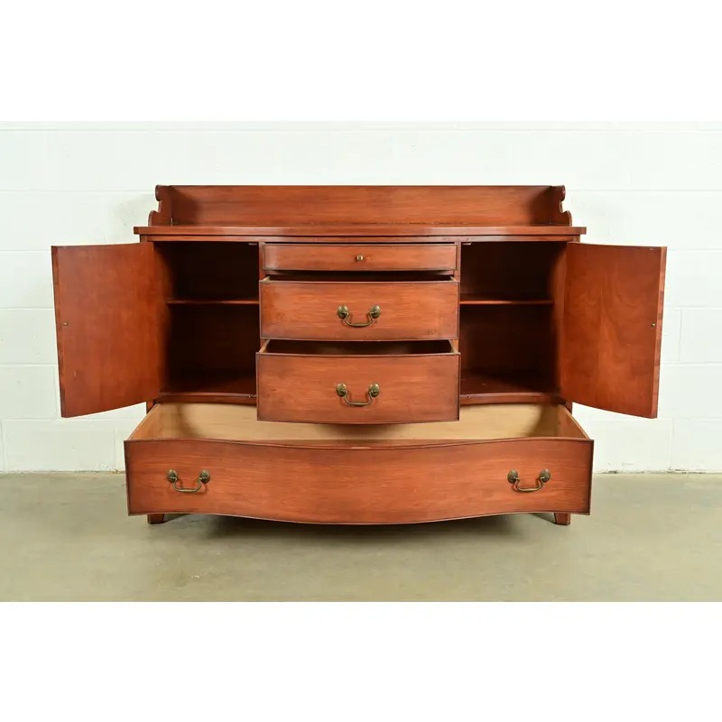 Federal Cherry Wood Serpentine Front Sideboard Buffet by Morganton, Circa 1950s - Image 5