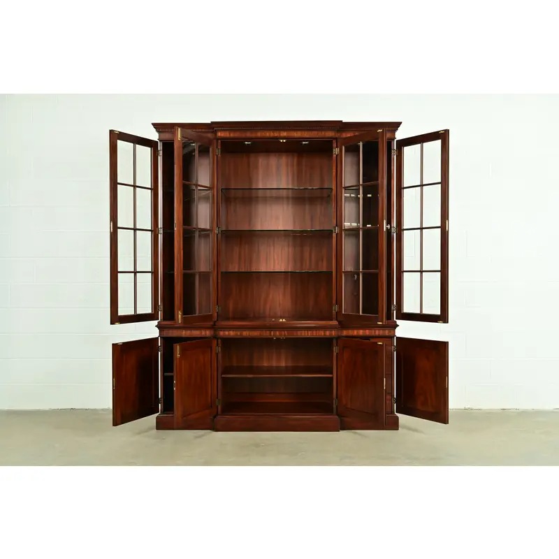 Henkel Harris Georgian Carved Mahogany Lighted Breakfront Bookcase Cabinet - Image 5