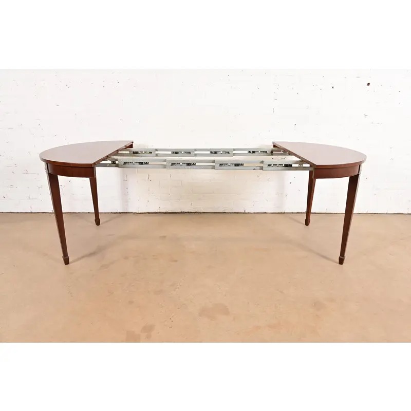 Kindel Furniture Federal Banded Mahogany Extension Dining Table, Newly Refinished - Image 5