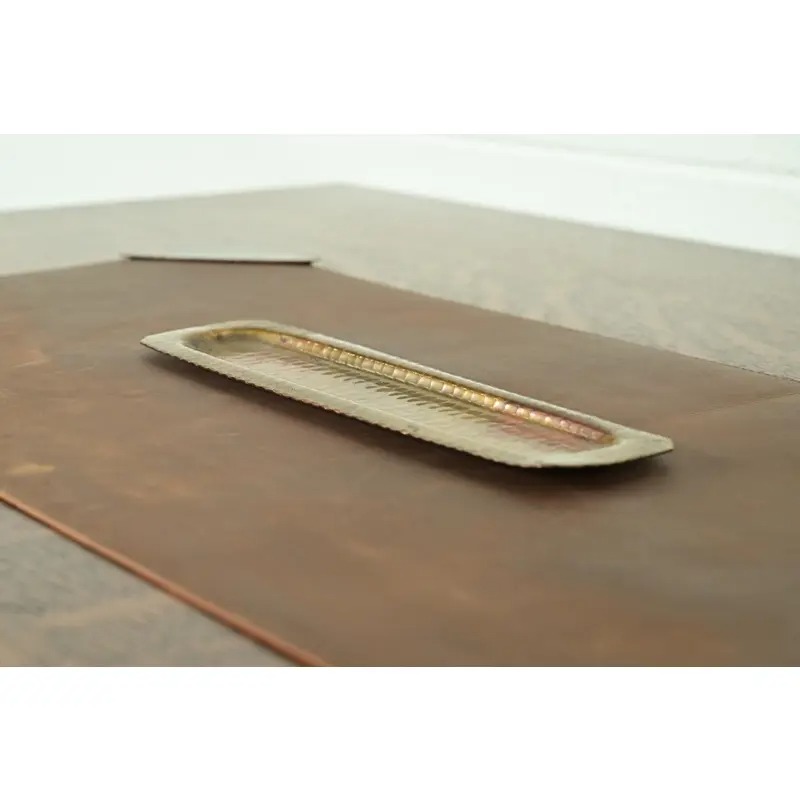 Roycroft Arts & Crafts Brass Finished Hammered Copper Pen Tray - Image 5
