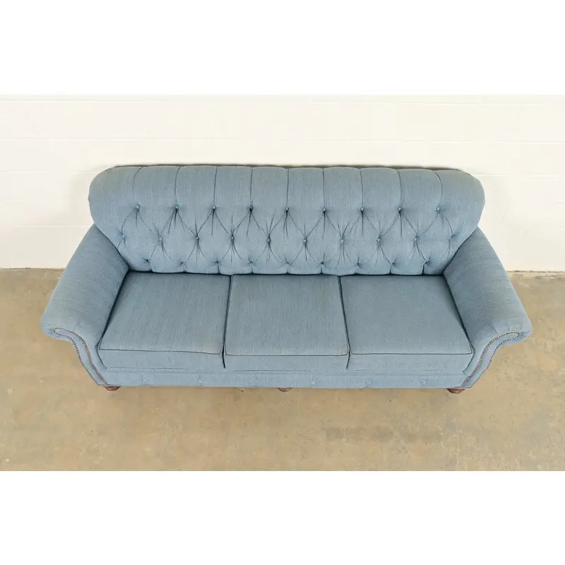 Smith Brothers Traditional Roll Arm Tufted Sofa - Image 5