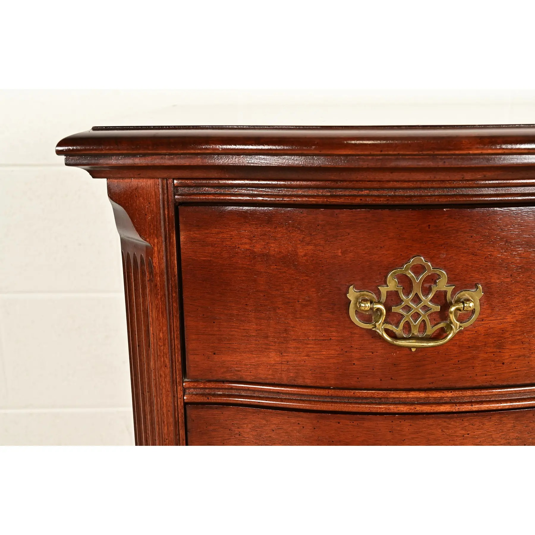 Chippendale Carved Mahogany Serpentine Front Six-Drawer Highboy Dresser - Image 9