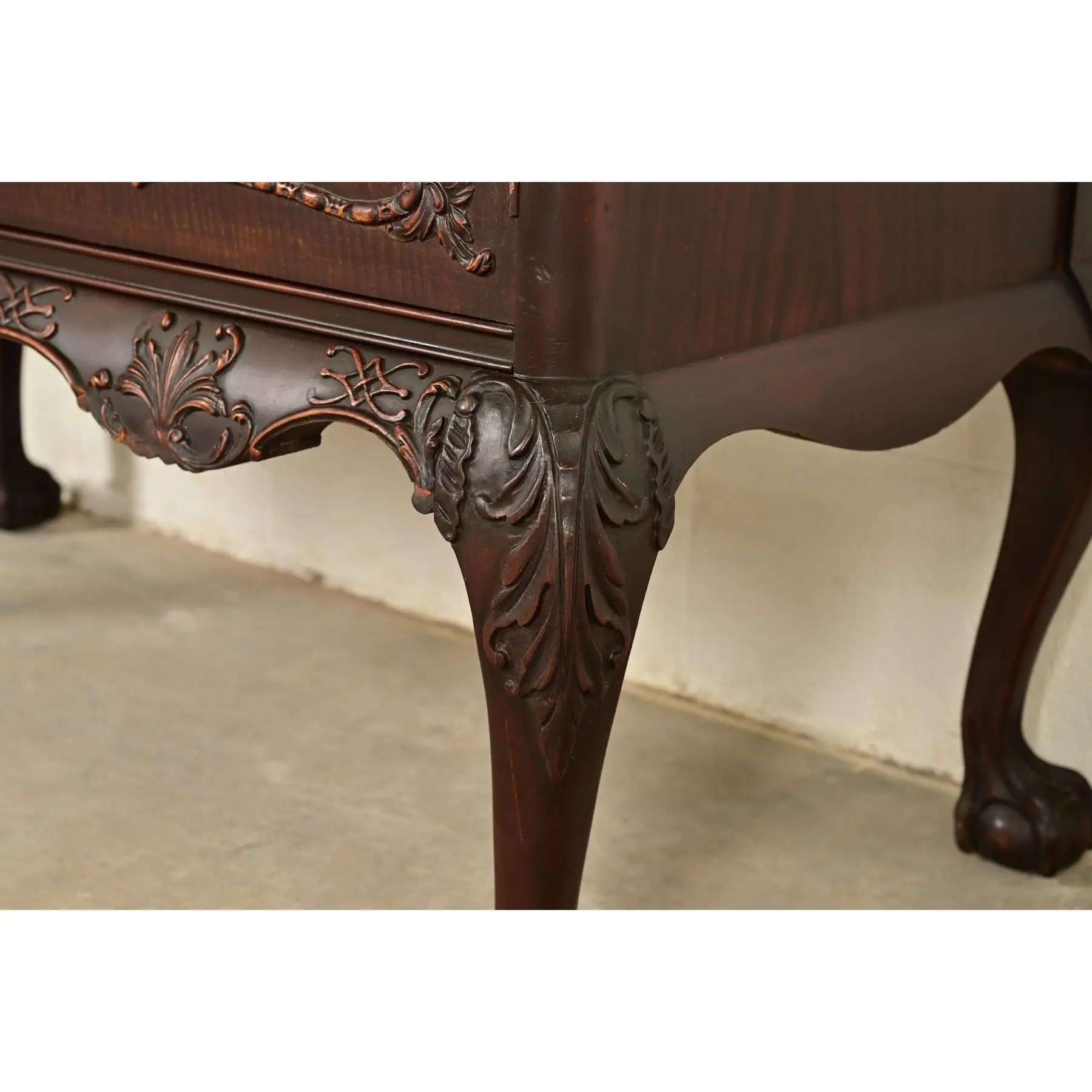 Romweber Antique Chippendale Carved Flame Mahogany Buffet Server or Bar Cabinet, Circa 1920s - Image 9