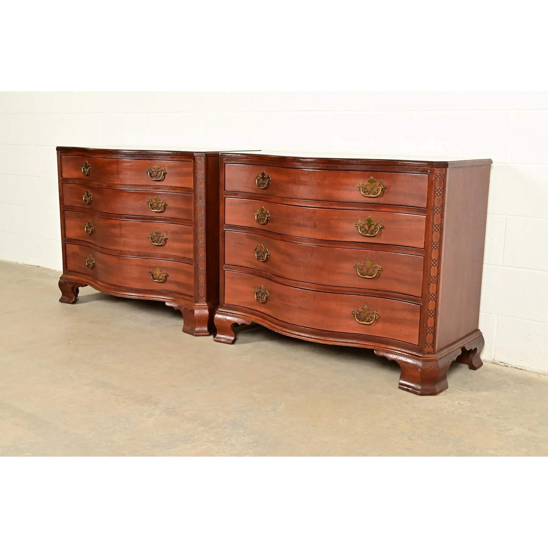 Baker Furniture Historic Charleston Chippendale Carved Mahogany Serpentine Front Dresser Chest - Image 14