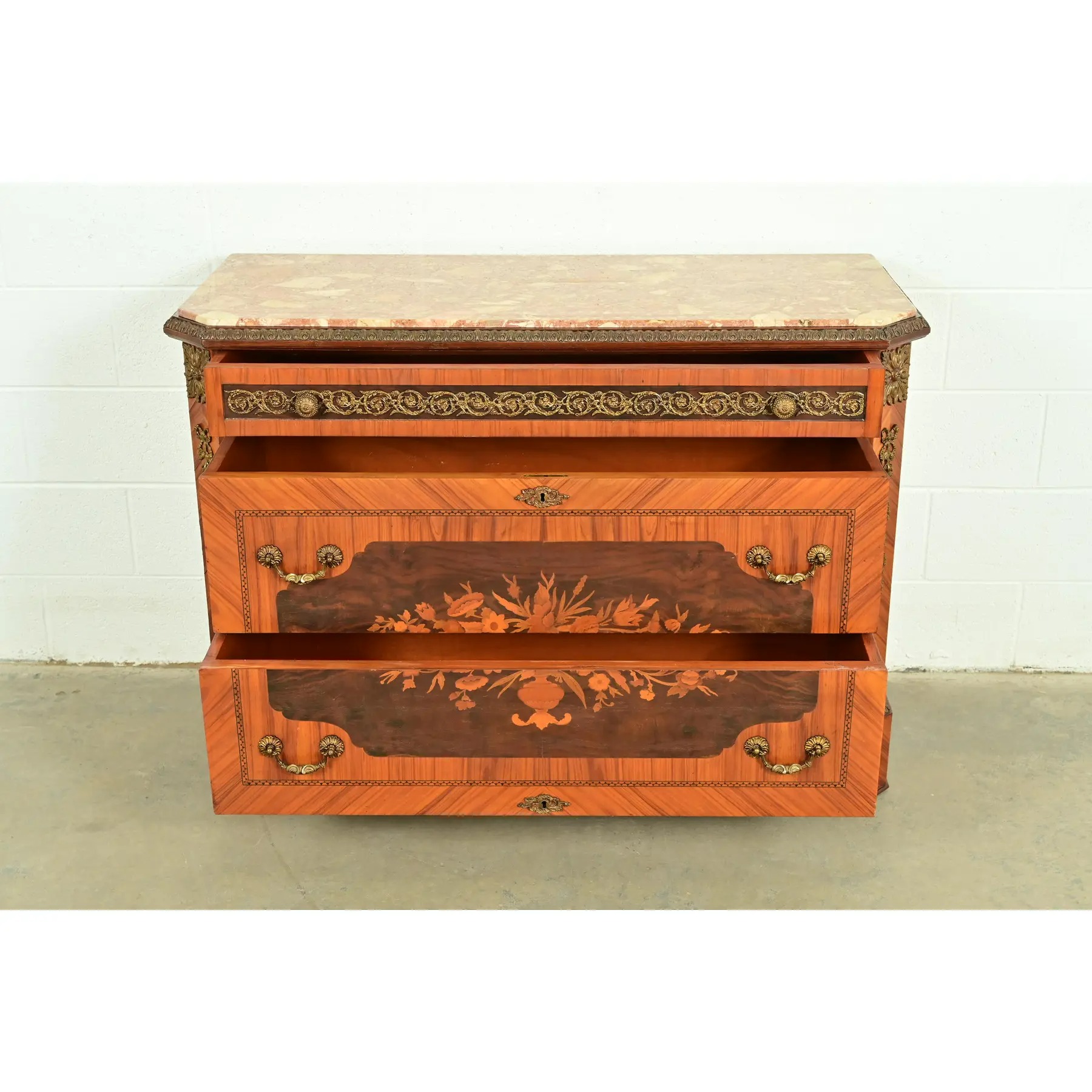 Paul Sormani Style French Regency Louis XVI Kingwood Inlaid Marquetry Marble Top Commode With Mounted Gilt Bronze Ormolu - Image 5