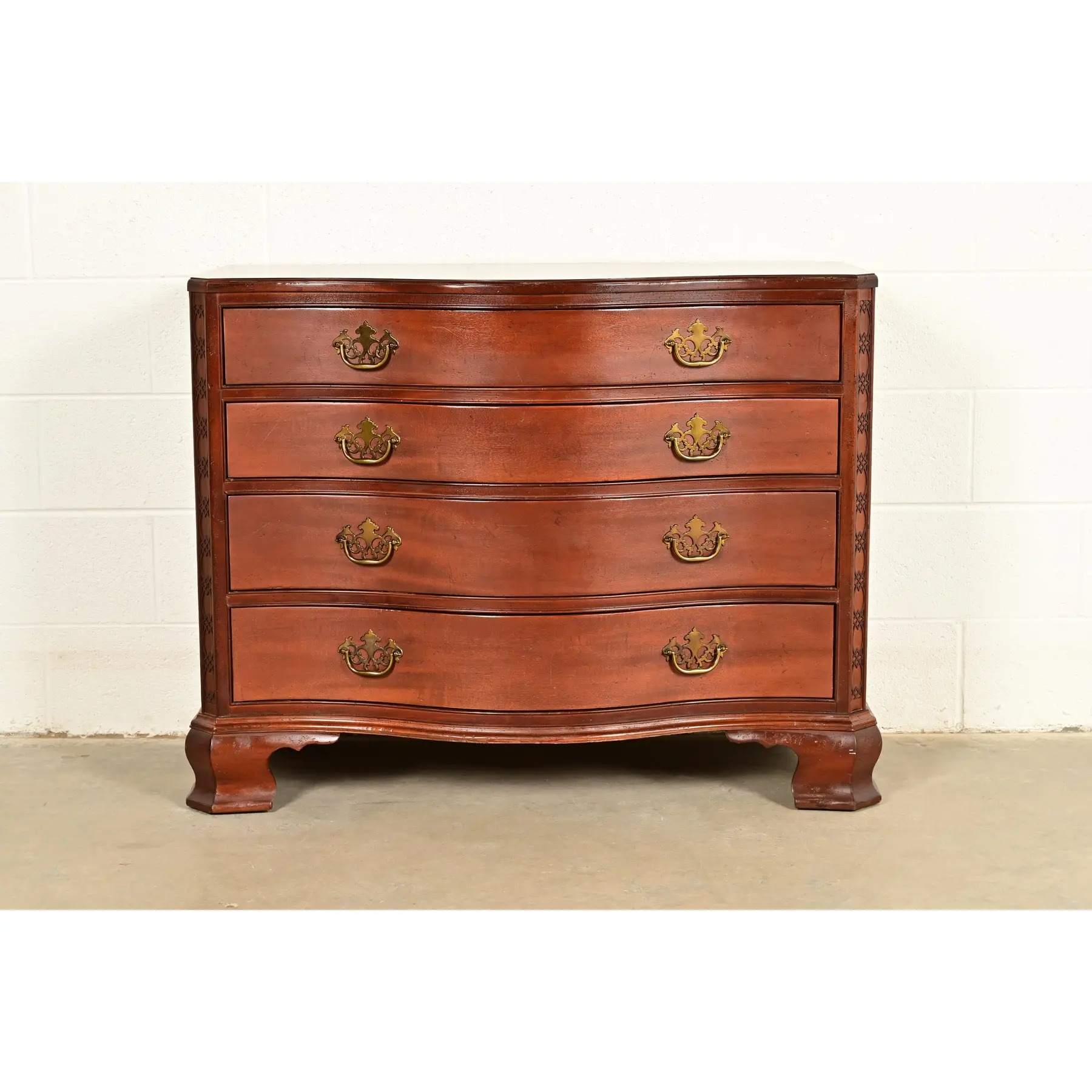 Baker Furniture Historic Charleston Chippendale Carved Mahogany Serpentine Front Dresser Chest
