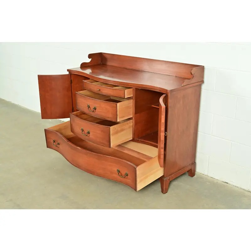 Federal Cherry Wood Serpentine Front Sideboard Buffet by Morganton, Circa 1950s - Image 6