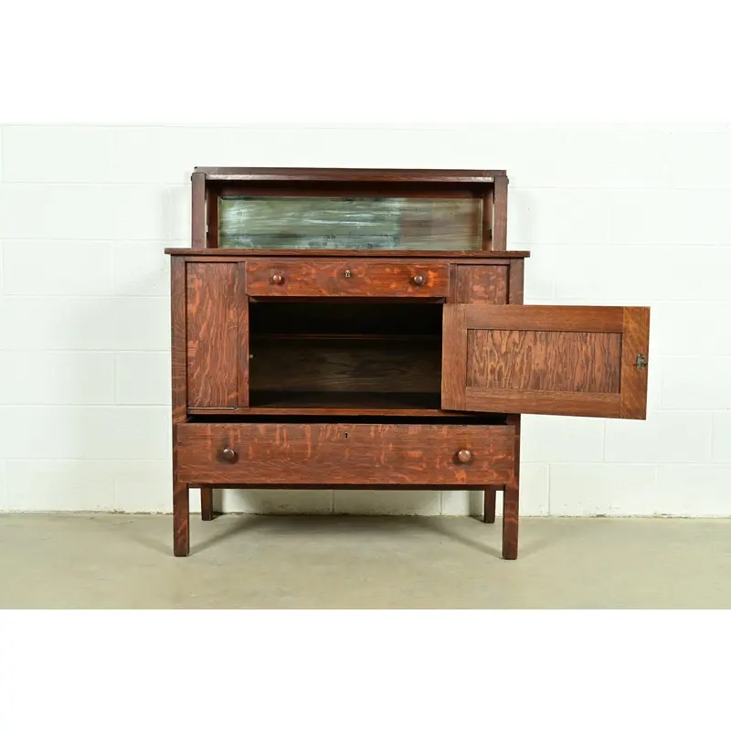 Stickley Brothers Style Antique Mission Oak Arts & Crafts Sideboard or Bar Cabinet, Circa 1910 - Image 6