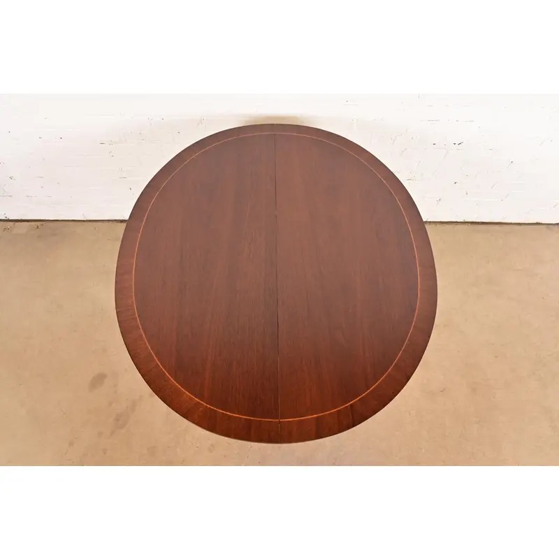 Kindel Furniture Federal Banded Mahogany Extension Dining Table, Newly Refinished - Image 8