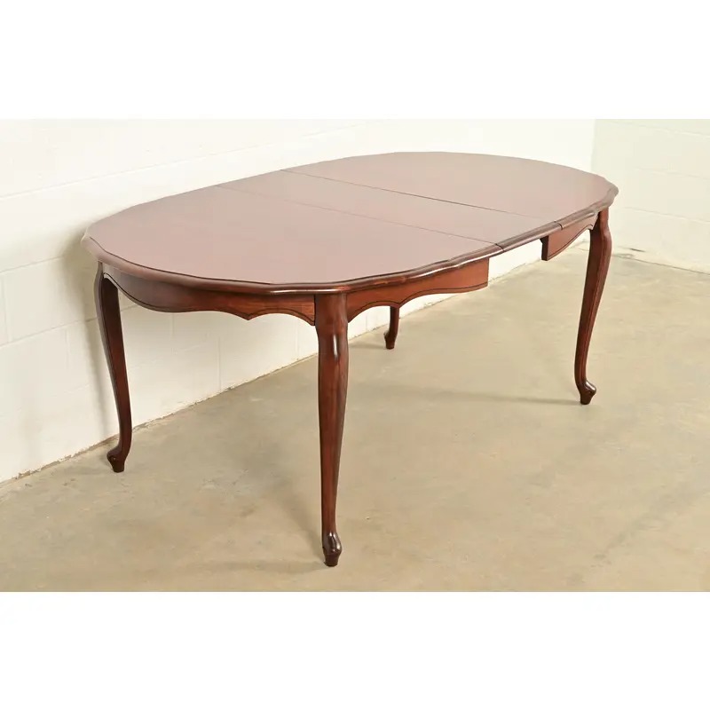Kindel Furniture French Provincial Louis XV Carved Cherry Wood Extension Dining Table, Newly Refinished - Image 8