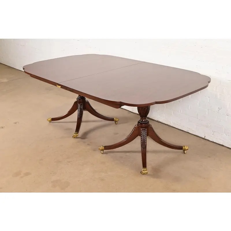Kindel Furniture Georgian Mahogany Double Pedestal Extension Dining Table, Newly Refinished - Image 8
