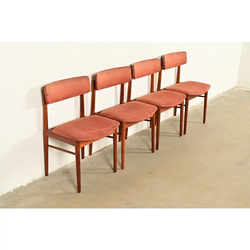 Finn Juhl Style Danish Modern Sculpted Teak Dining Chairs, Set of Four