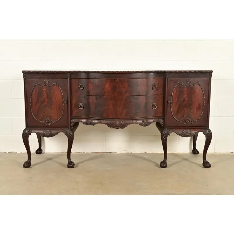 Romweber Antique Chippendale Flame Mahogany Serpentine Front Sideboard Credenza, Circa 1920s