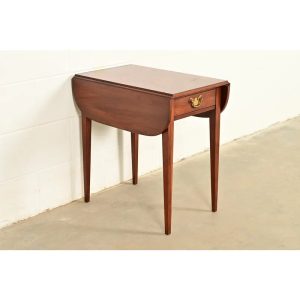 Henkel Harris Georgian Solid Cherry Wood Drop Leaf Pembroke Side Table