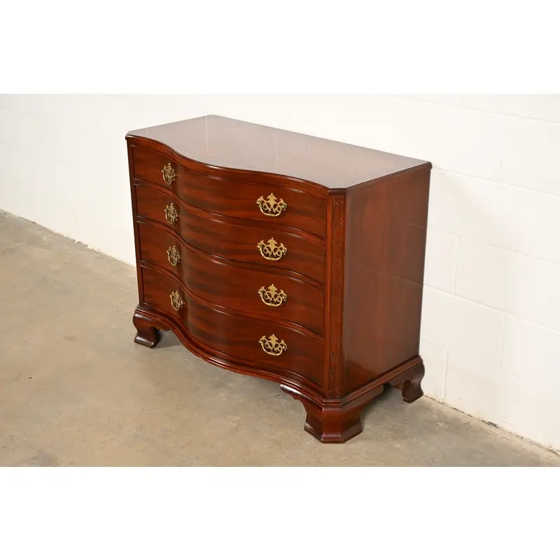 Baker Furniture Historic Charleston Chippendale Carved Mahogany Serpentine Front Dresser Chest - Image 2