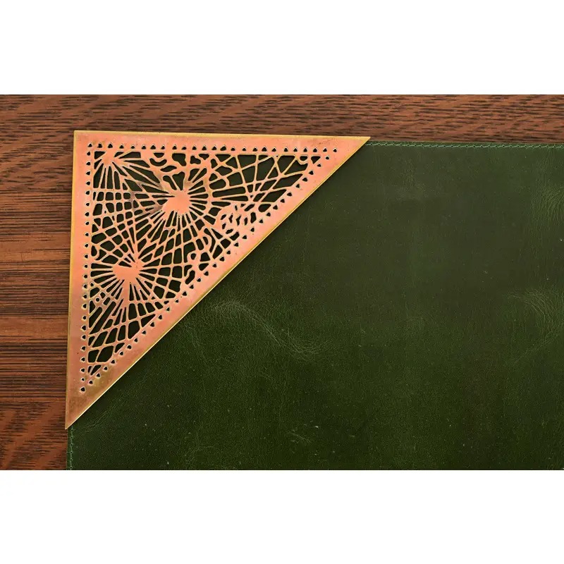 Tiffany Studios New York Pine Needle Bronze Blotter Corners With Leather Desk Blotter - Image 4