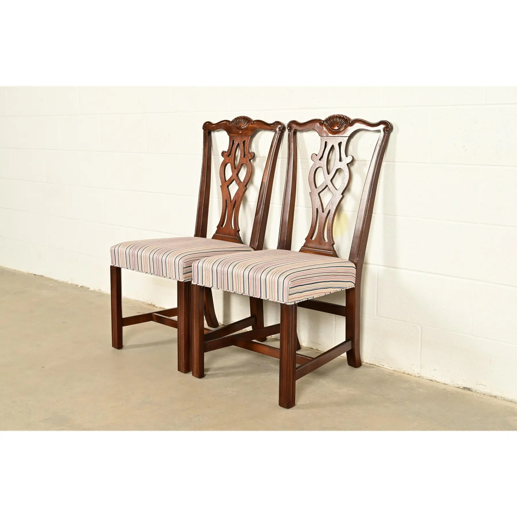 Drexel Heritage Georgian Carved Mahogany Side Chairs or Dining Chairs, Pair - Image 3