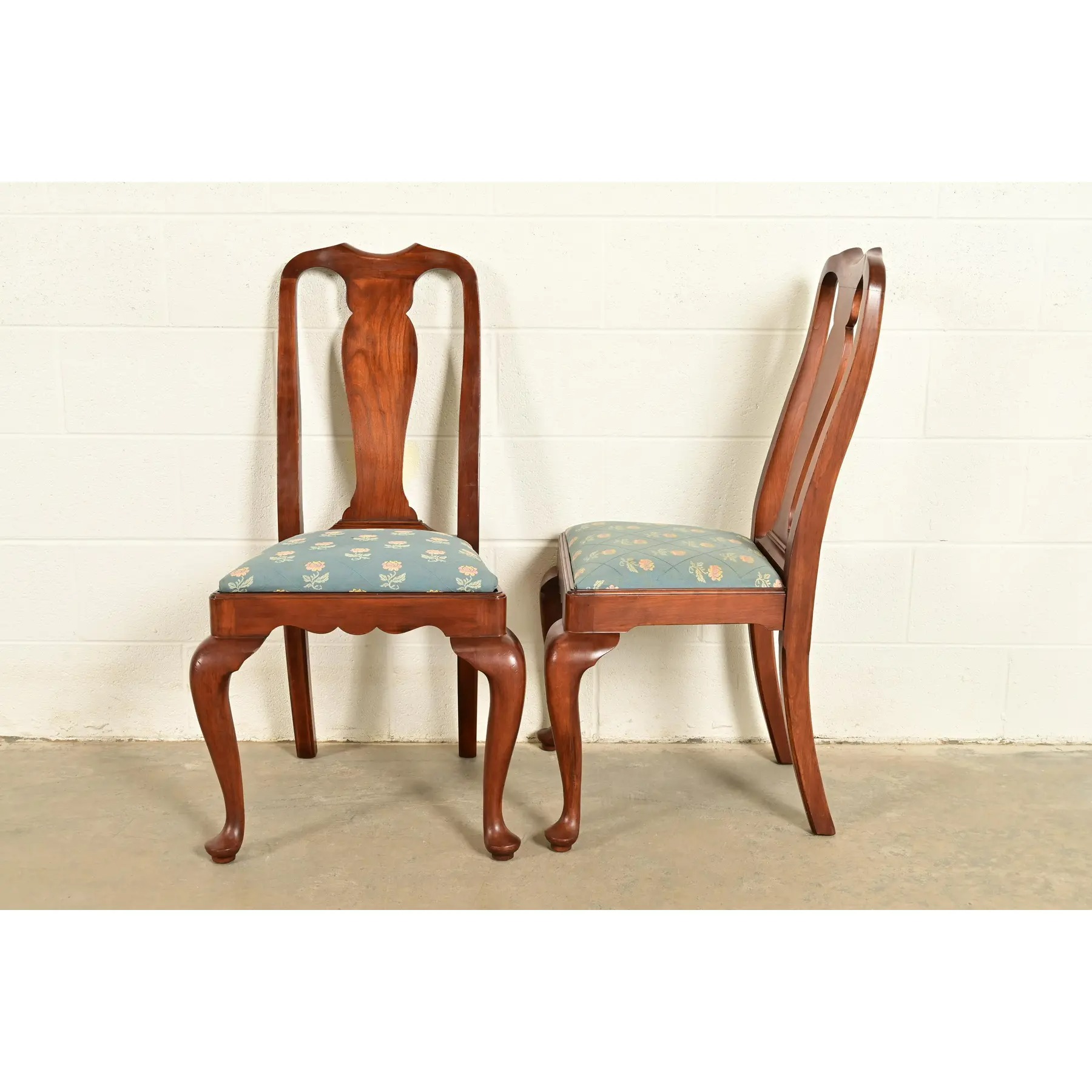 Henkel Harris Queen Anne Solid Cherry Wood Dining Chairs, Set of Ten - Image 6