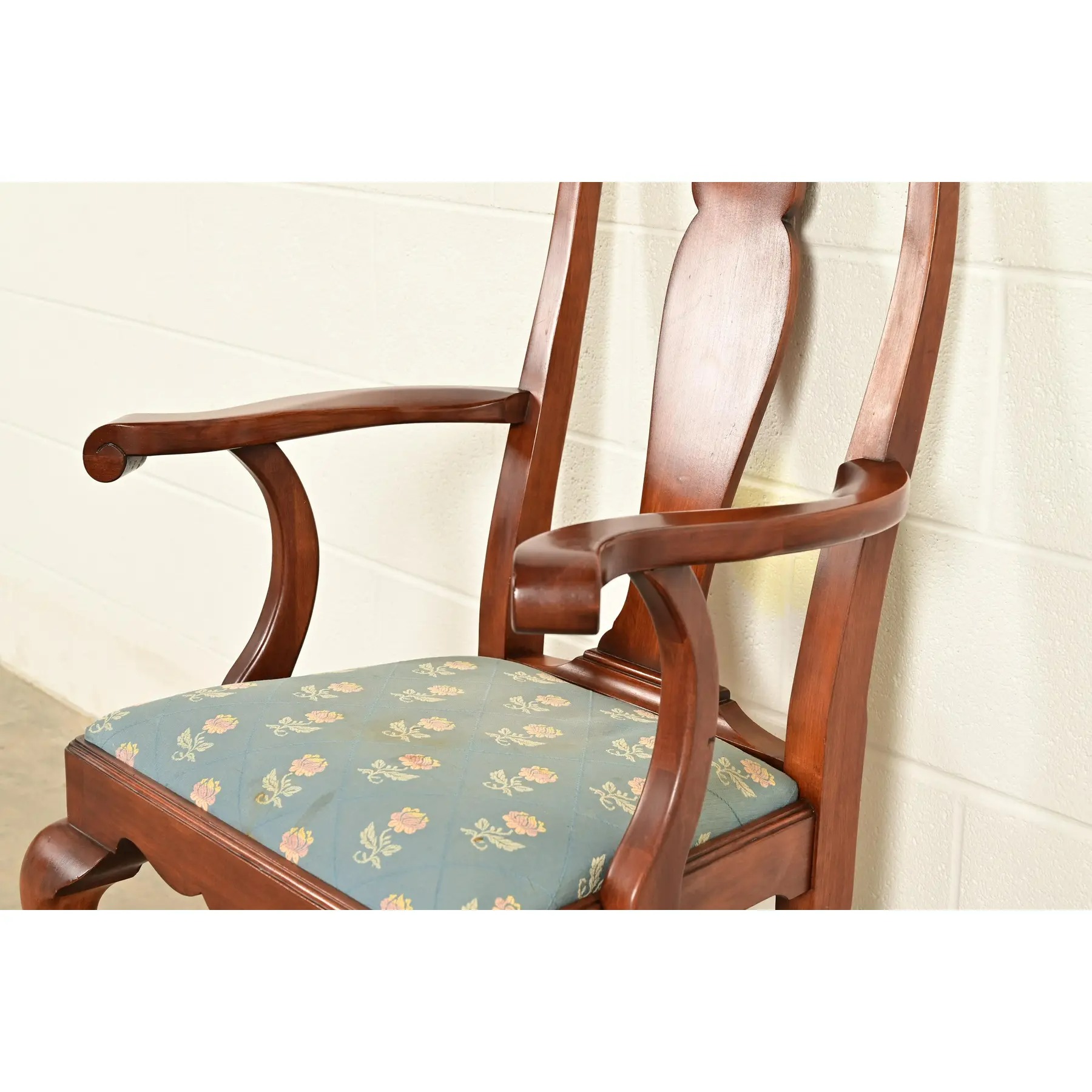 Henkel Harris Queen Anne Solid Cherry Wood Dining Chairs, Set of Ten - Image 9