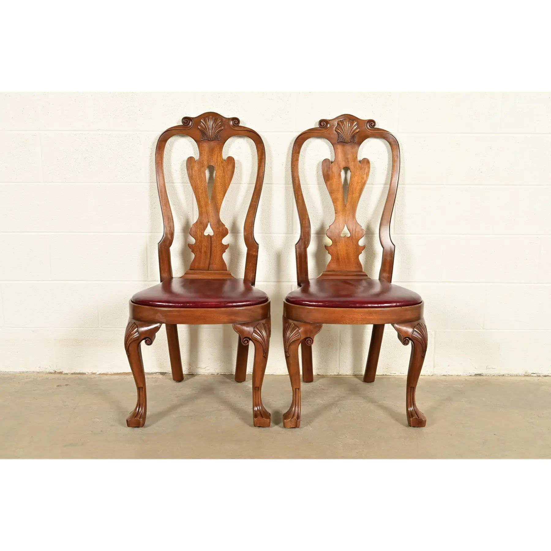 Kittinger Georgian Carved Mahogany Side Chairs or Dining Chairs, Pair - Image 3