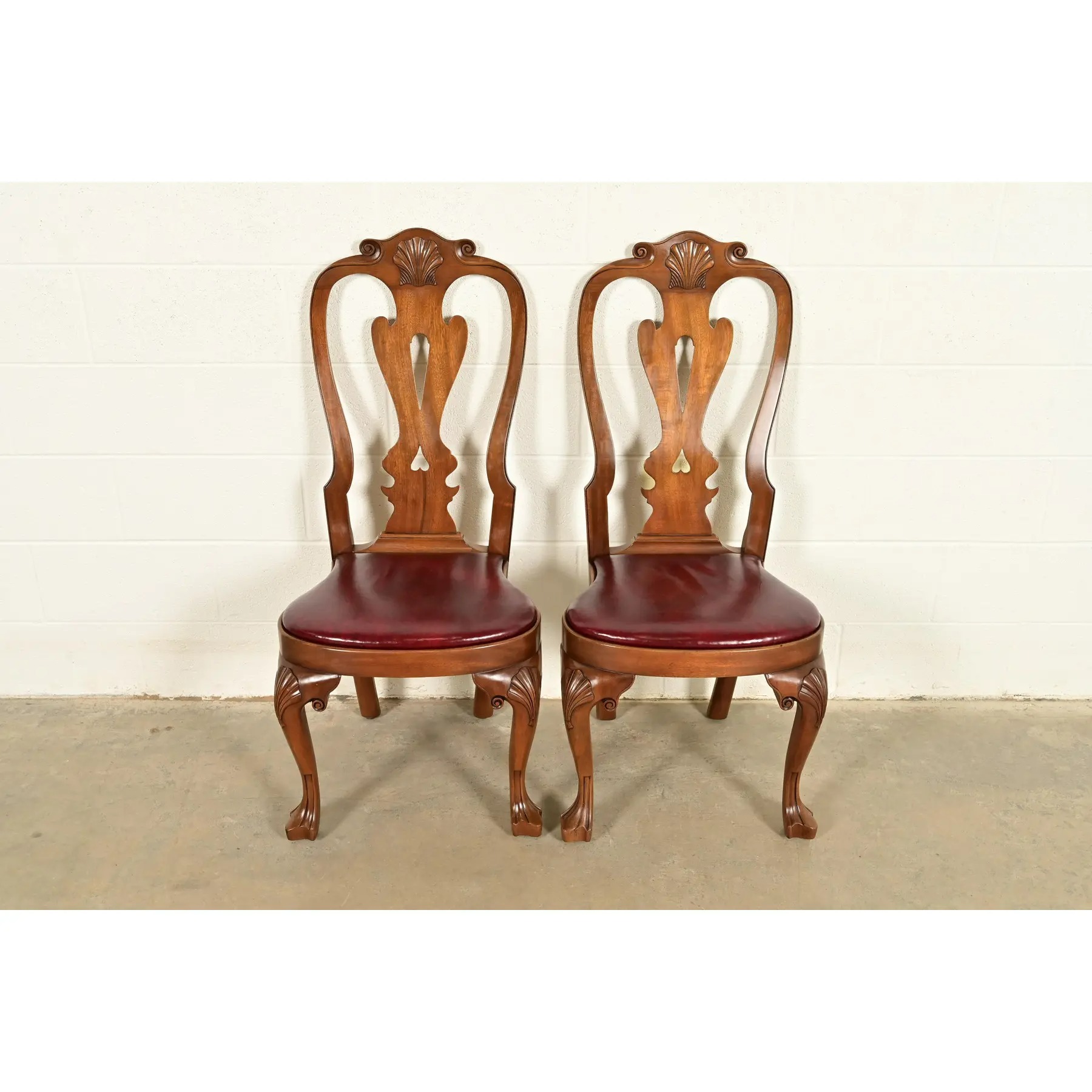 Kittinger Georgian Carved Mahogany Side Chairs or Dining Chairs, Pair - Image 4