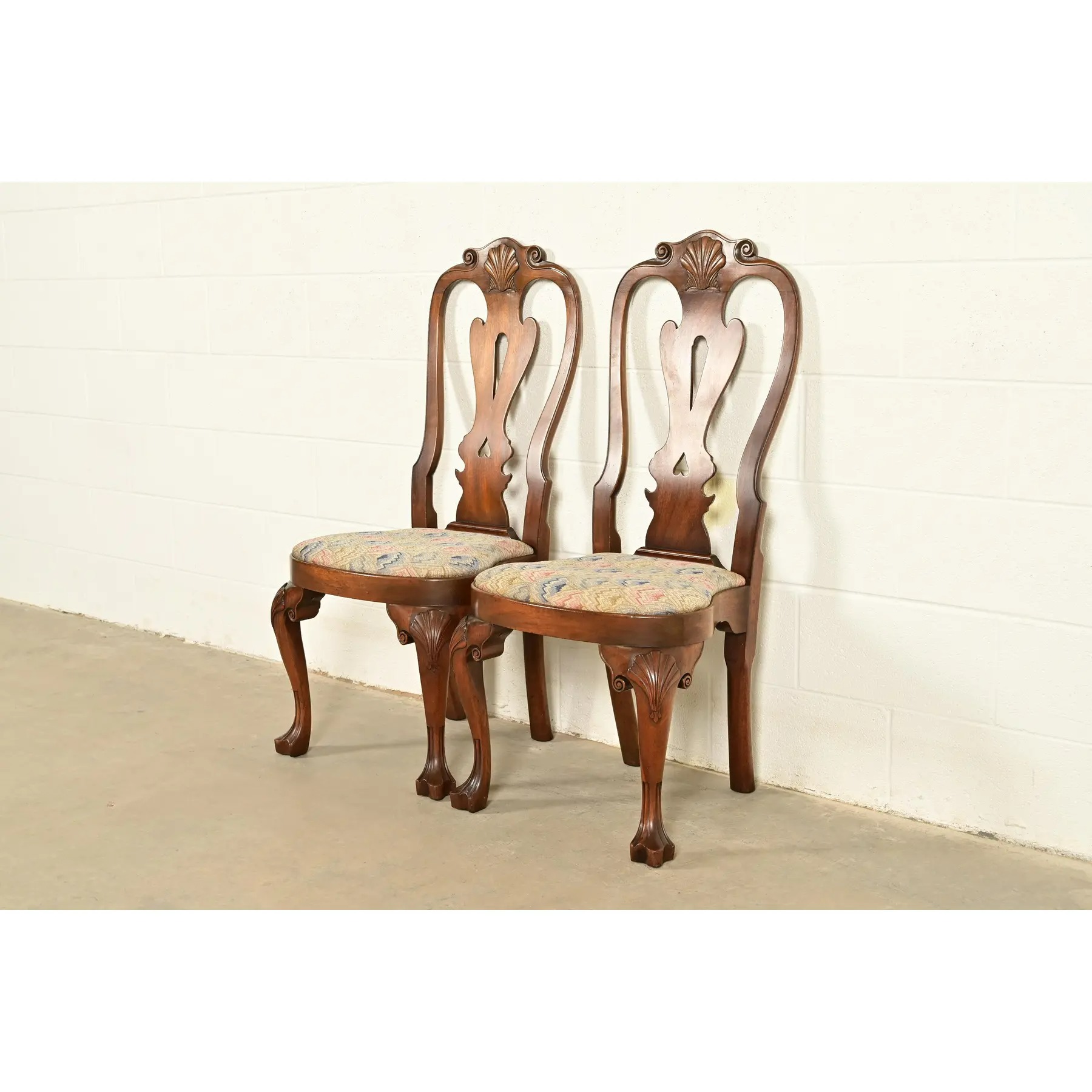 Kittinger Georgian Carved Mahogany Side Chairs or Dining Chairs, Pair - Image 2