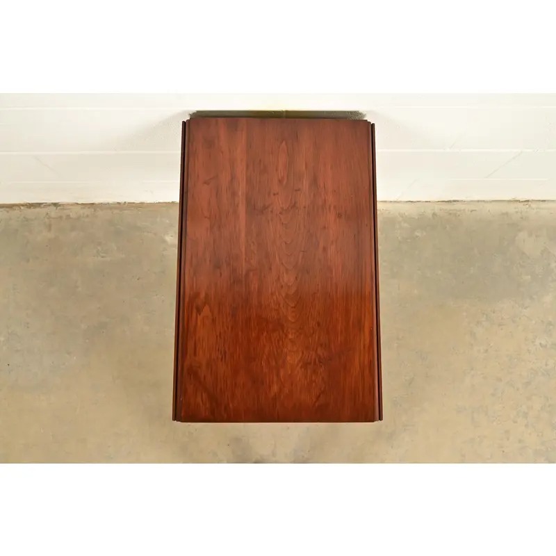 Henkel Harris Georgian Solid Cherry Wood Drop Leaf Pembroke Side Table - Image 5