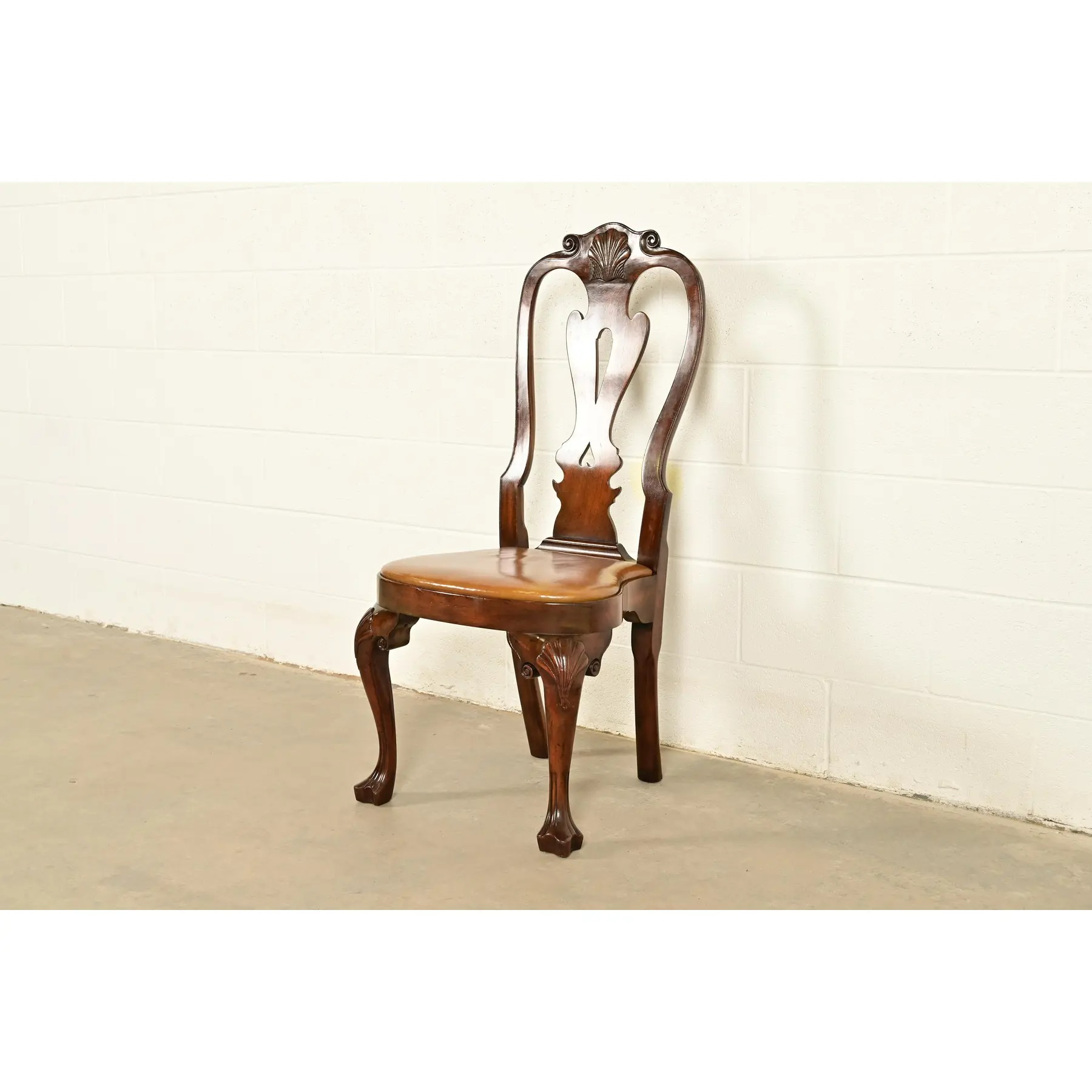 Kittinger Georgian Carved Mahogany Side Chair or Dining Chair - Image 4