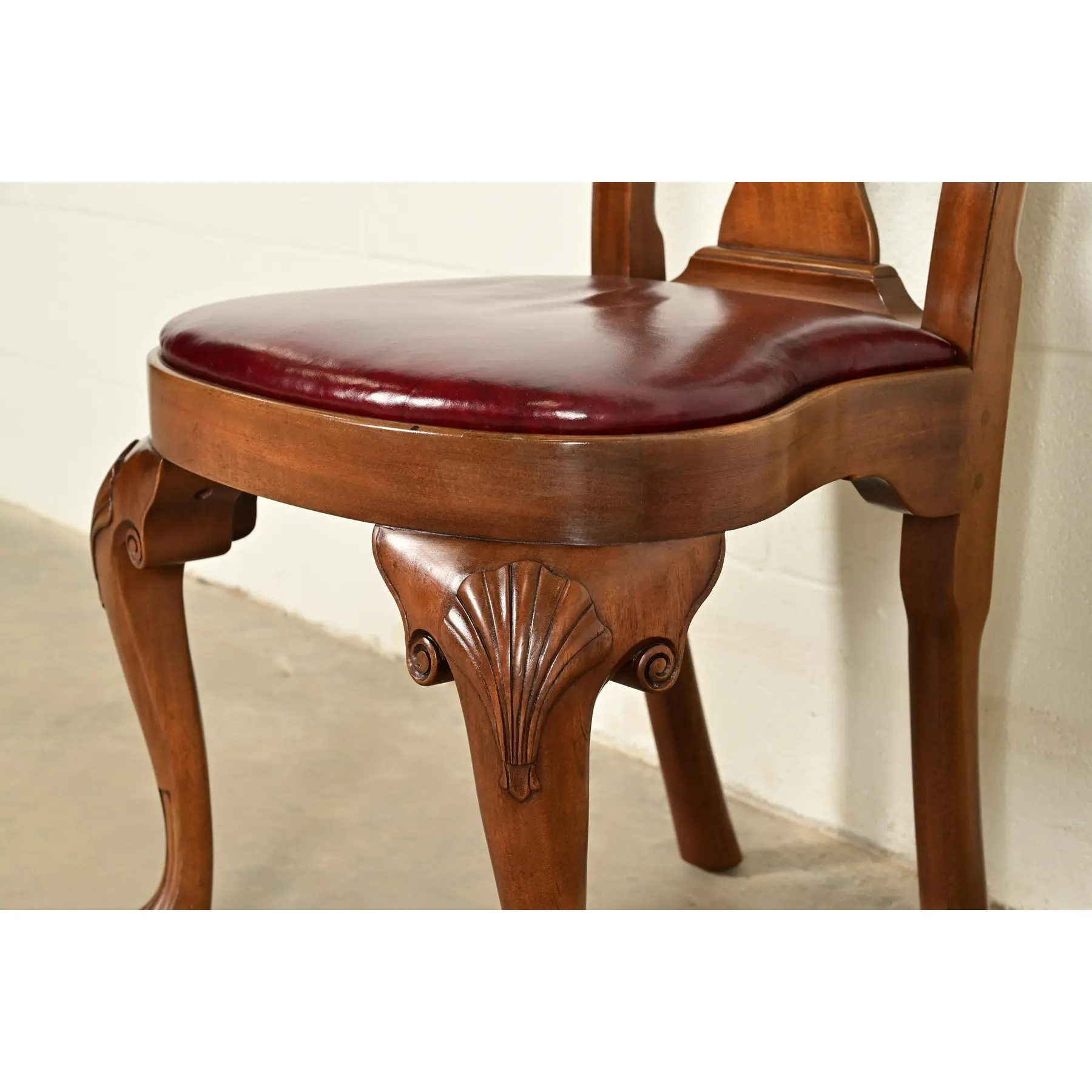 Kittinger Georgian Carved Mahogany Side Chairs or Dining Chairs, Pair - Image 9