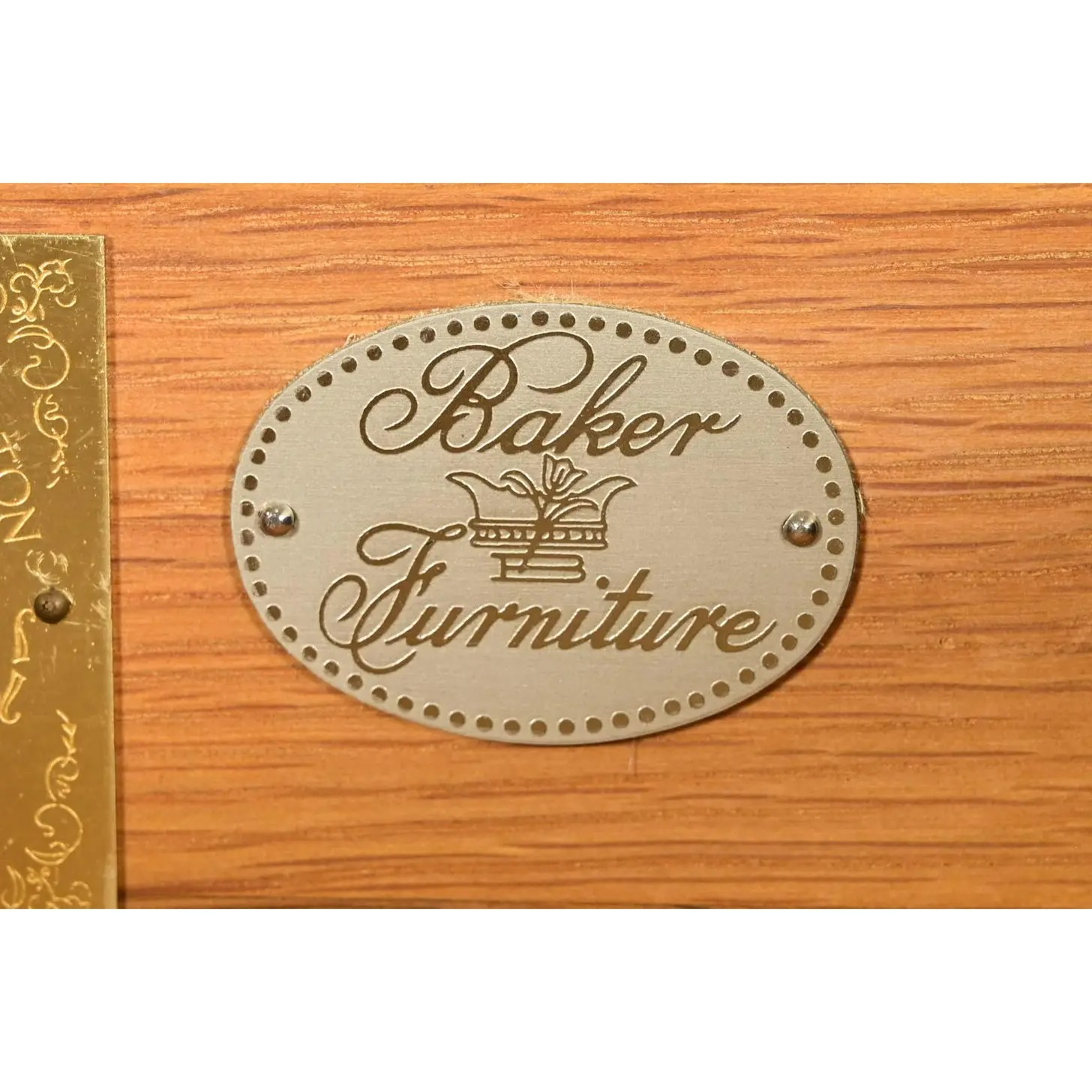 Baker Furniture Historic Charleston Georgian Inlaid Flame Mahogany Drop Leaf Pembroke Side Table - Image 8