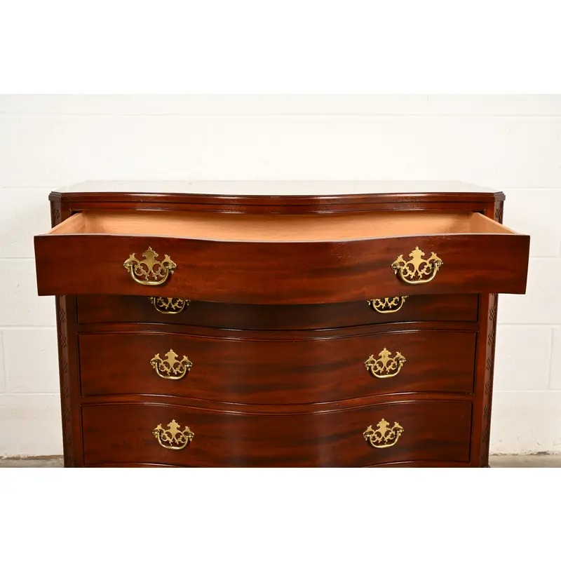 Baker Furniture Historic Charleston Chippendale Carved Mahogany Serpentine Front Dresser Chest - Image 7